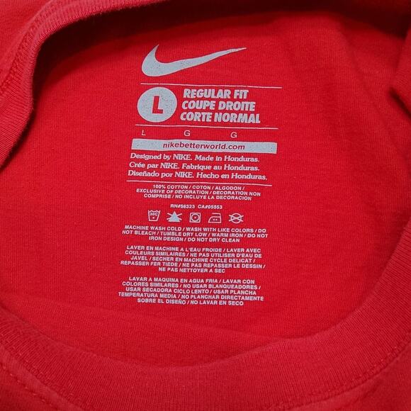 NIKE T-Shirt. RED Size L - Picture 5 of 6